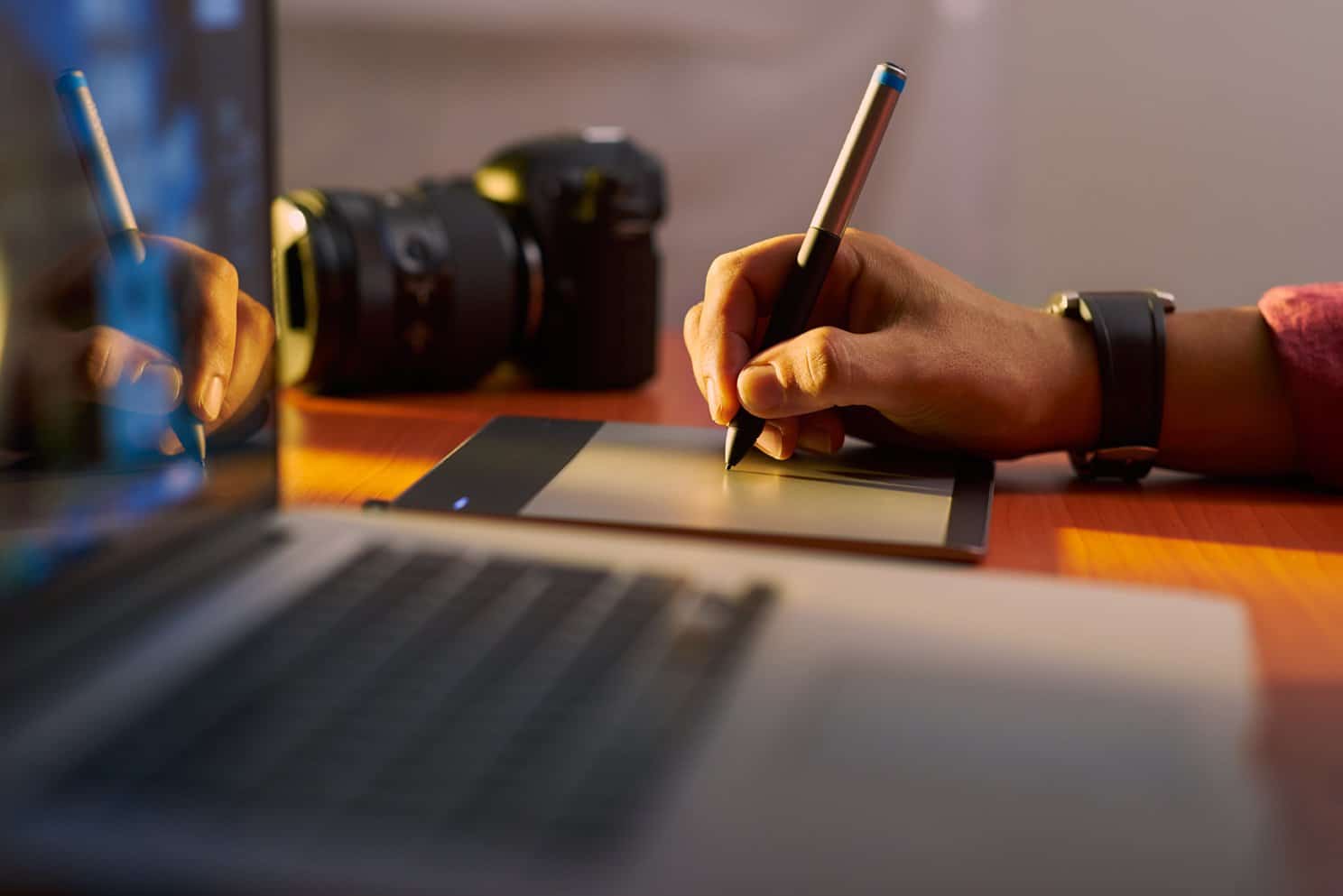 Animated logo design