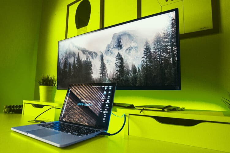 Best 8K Monitor