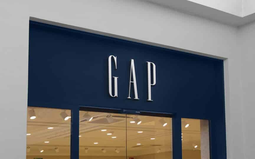 A List Of the Worst Fast Fashion Brands to Avoid & Why (2024