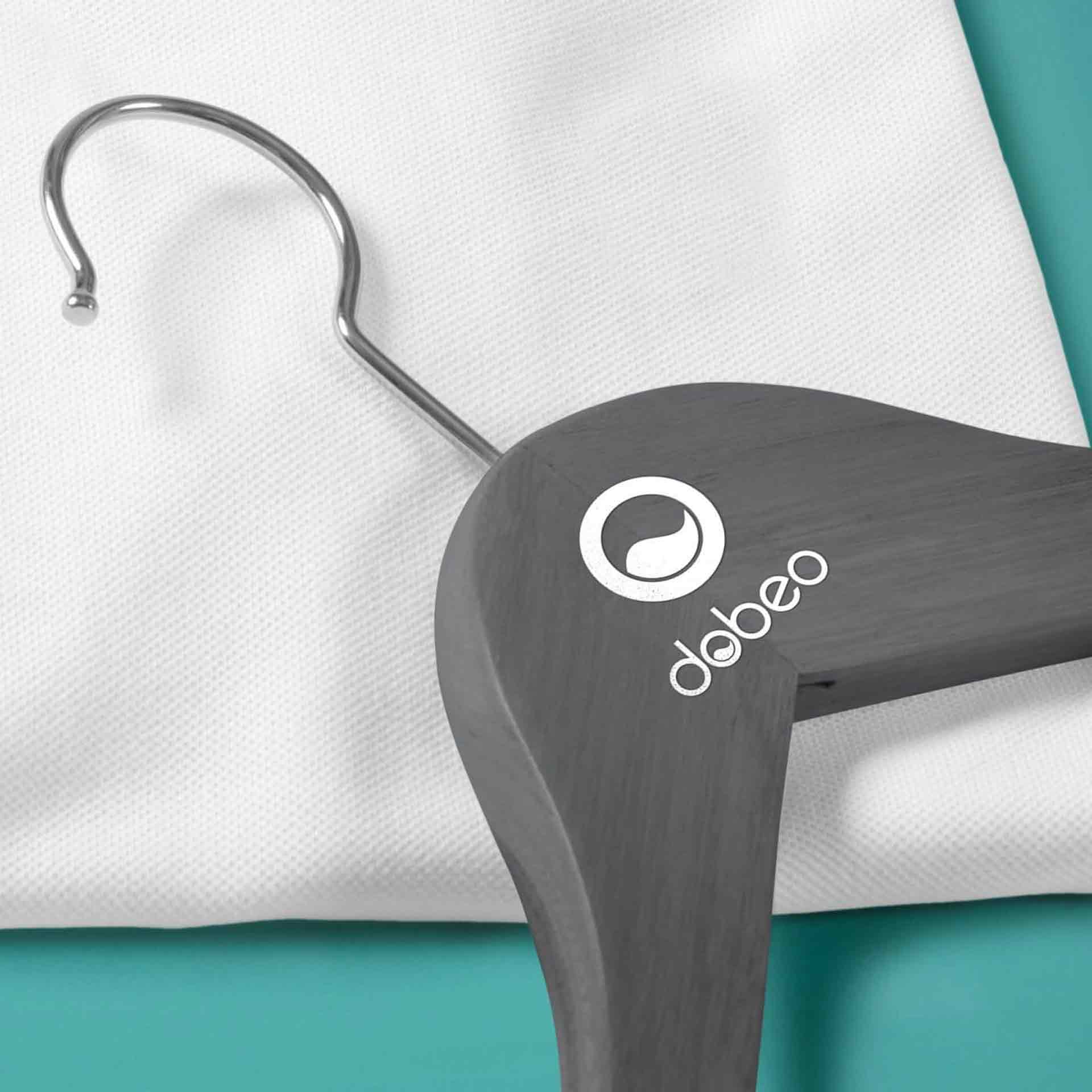 Dobeo branded wooden hanger